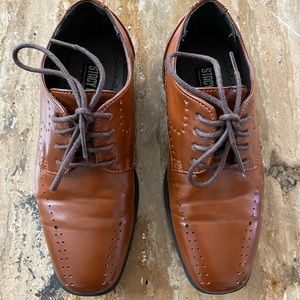 Stacy Adams brown kids dress shoes size 12